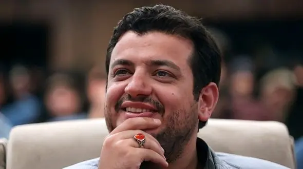 شباهت فوق العاده زیاد علی‌اکبر رائفی‌پور به بازیگر مشهور ترکیه ای/ سبحان الله انگار یه سیب رو از وسط نصف کردن!