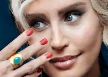 درخشش بی نظیر تیپ و استایل بازیگران ایرانی با اکسسوری آنتیک و جواهرات خاص که هریک راوی یک داستان است/ پریناز ایزدیار، مهسا حجازی، پانته آ پناهی ها،شقایق دهقان، ریحانه رضی، الناز شاکردوست و..