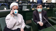 نماینده بهبود یافته از کرونا در صحن مجلس با ماسک و دستکش آمد+ عکس