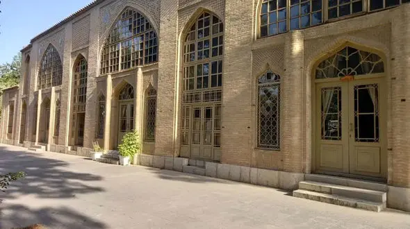 خسارت‌های حمله آمریکا و اسرائیل بر چهره «تالار اشرف» 