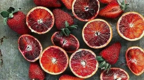 کاهش وزن با آب پرتقال خونی