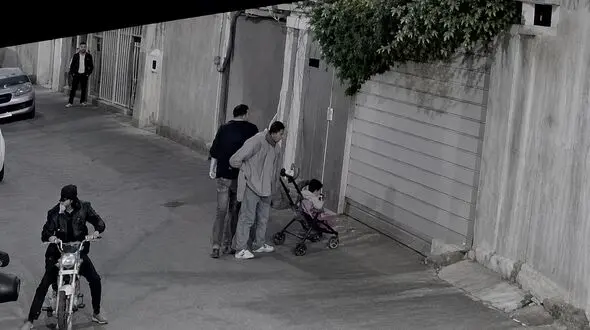 این دزدان حتی به مادر و کودک هم رحم نکردند + فیلم گفتگو با مرد خانواده 