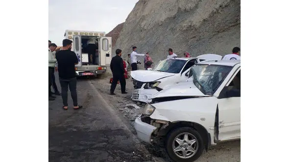 عکس / انتقال 10 زن و مرد مشهدی از این صحنه خونین به بیمارستان 