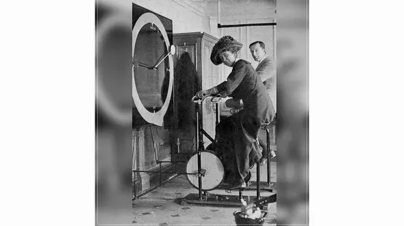 عکس بسیار قدیمی از داخل کشتی تایتانیک