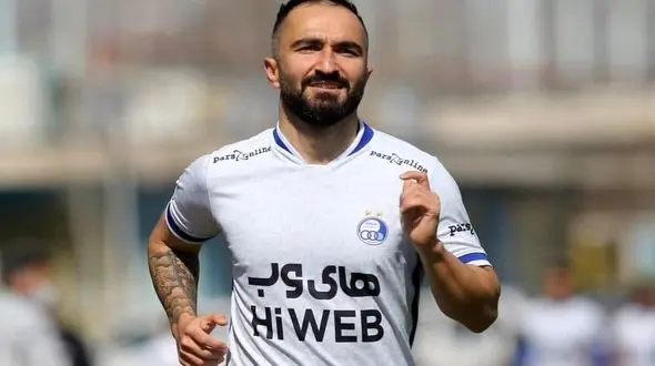 پرسپولیس برای حفظ صدر باید شعبه دوم استقلال را ببرد!