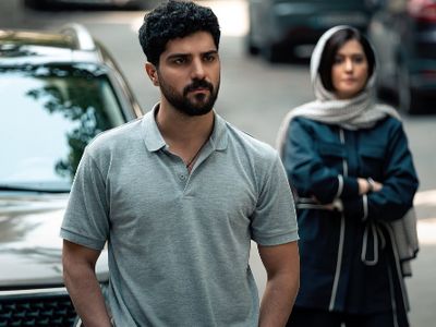 سینا مهراد، بازیگر سریال «از یاد رفته»: 3 سال دانشگاه درس خوندم، این رشته مال دختراست، خداروشکر که اخراج شدم 