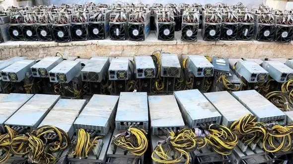 ۱۹۲ دستگاه رمز ارز غیرمجاز در خوزستان کشف و ضبط شد