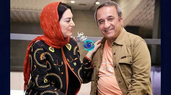 عکس ها / نگاهی به خانه گرم و شاهانه علی اوسیوند و حمیرا ریاضی / از مبلمان کلاسیک و آینه های فیروزه ای تا حضور دخترشان