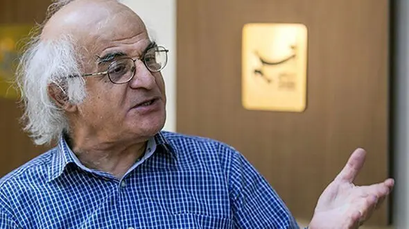 زنان بی حجاب در بین جمعیت‌هایی که هر شب جمع می‌شوند مدافع انقلاب هستند / الان وقت کنار هم بودن است و پذیرش انتقادها است