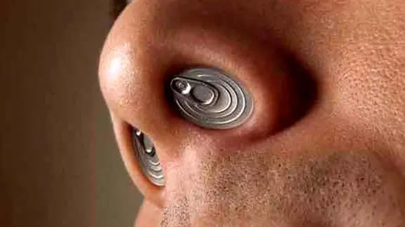 10+1 علت گرفتگی بینی و راه درمان 