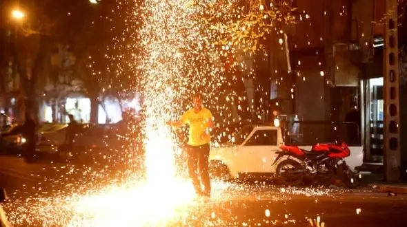  پشنهاد مدیریت بحران تهران برای جلوگیری از حوادث چهارشنبه آخر سال / مردم در مکان های خاص چهارشنبه سوری بگیرند !