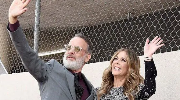 ستاره سینما و همسرش کرونا را شکست دادند + عکس