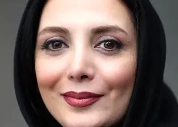 فیلم / ماجرای سرقت عجیب از رویا میرعلمی/ نوشته بود اگر جیغ بزنی با چاقو میزنمت، منم اصلا نمیتونم جیغ بزنم عربده زدم ...