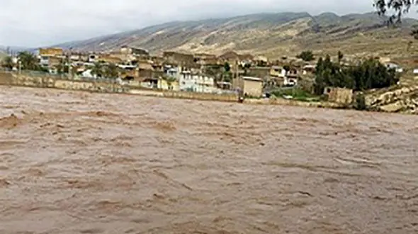 دانش‌آموزان سیل  زده سیستان و بلوچستان در چادر تحصیل می‌کنند