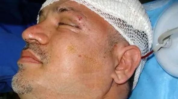 فیلم / نجات معجزه آسای علی دایی از مرگ /  وقتی ماشینم را دیدم گفتم خدایا من چطور زنده ماندم؟ خدا رحم کرد ...