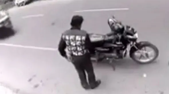 نامه جالب یک دزد  / به نام خدا، سلام داداش خوبی .... + عکس نامه  عجیب