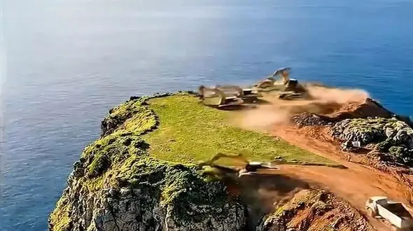 زندگی رویایی با معماری نوآورانه در خرابه های ساحلی / فیلم