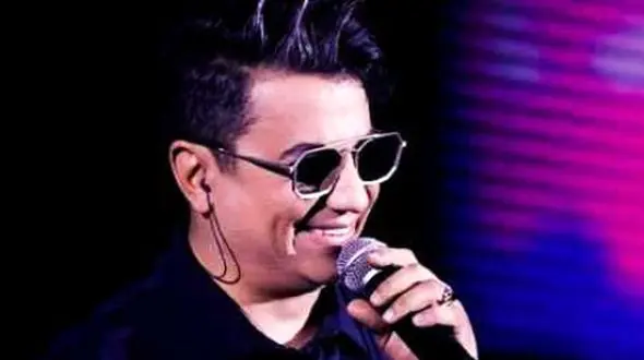 دانلود آهنگ باشکوه محسن ابراهیم زاده / به نام دیوونه ترم کرد رفت