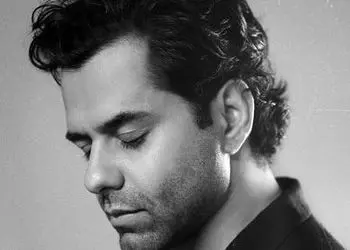 دانلود آلبوم احساسی رضا بهرام به نام نیمی از من/تا کی جدایی تا کی صبوری...من بی قرارم...