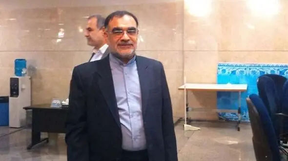 یکی از فرماندهان سابق ناجا در انتخابات ثبت‌نام کرد+ عکس 