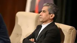 دست و پنجه نرم کردن کمک‌داور بین‌المللی سابق فوتبال با مرگ / حسن کامرانی فرد مرد و زنده شد + عکس