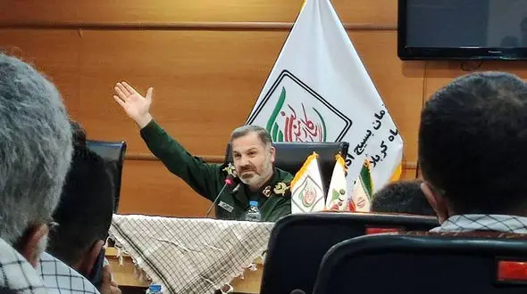 سردار مسلمی: ما با افتادن روسری ها مشکل نداریم، بلکه عواقب آن بسیار خطرناک است