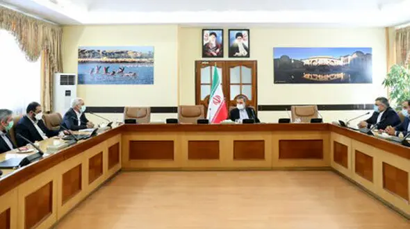 محسن رضایی: تقویت بازار بورس از اولویت‌های جدی دولت است