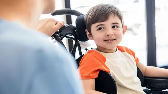  مدیر کمپین ملی«اس‌ام‌ای» ایران: وزارت بهداشت داروها را بر مبنی بازار آمریکا قیمت‌گذاری می‌کند