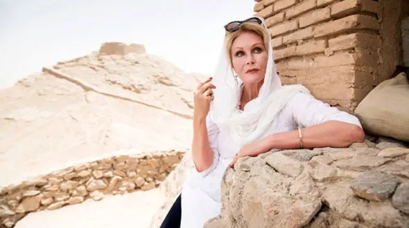 
خانم بازیگر مشهور هالیوود سر از ایران درآورد
