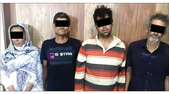 عکس / اعتراف زن جوان به همدستی با 2 شوهرش /  فقـط سراغ 206 می رفتیم