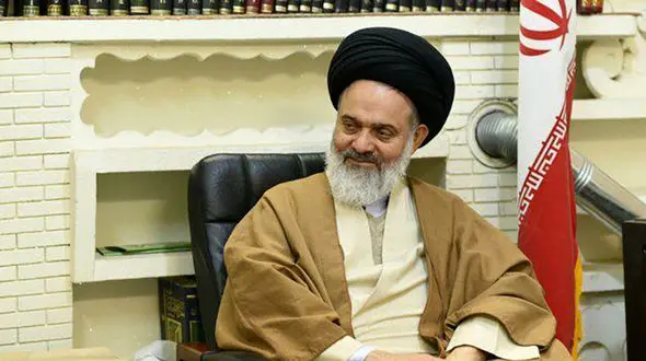 مردم توقع بی‌جا از انقلاب نداشته باشند و با همین وضعیت هماهنگ باشند