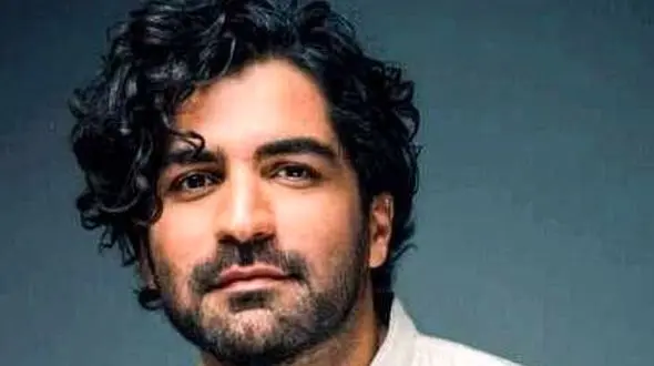 فیلم/ نگاهی به مات و مبهوت ماندن داوران عصر جدید از اجرای  عرفان طهماسبی با آهنگ تو کوری یا مو دوروم که مونه دیگه نمیبینی؟!