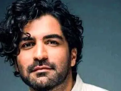 فیلم آواز باشکوه عرفان طهماسبی  / آهنگ چشم و دلوم روشن خوند ... / شیرازیا چه اکتیون ترکوندن سالنو