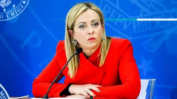 فیلم / واکنش نخست‌وزیر ایتالیا به کشته شدن دانش‌آموزان در میناب 