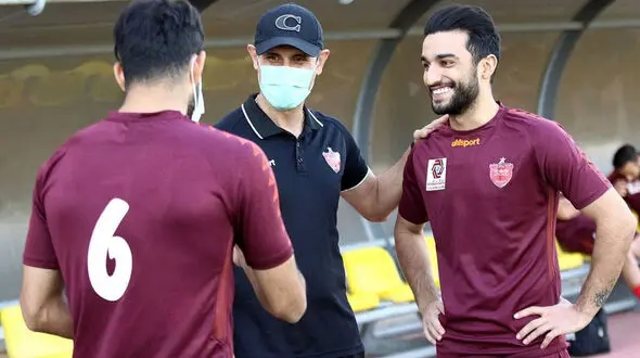پیام جنجالی یحیی به کاپیتان پرسپولیس؛ دنبال تیم جدید باش!