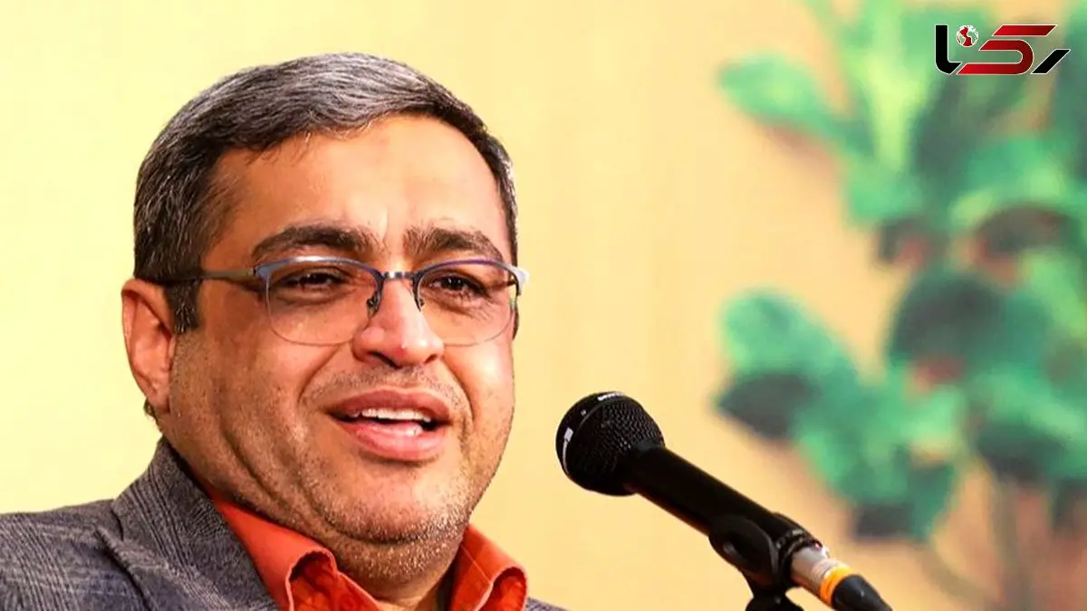 فیلم / مردها همشون عین همن زیاد سخحت نگیرید / سعید عزیزی: تو هواپیما خوابم برده بود مهماندار گفت میشه نخوابی مردم میترسن 