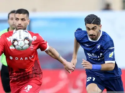 بعد از حذف سپاهان / جنگ سهمیه سوم بین پرسپولیس ، گل گهر و چادرملو ادامه دارد