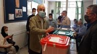 صالحی در انتخابات 1400 شرکت کرد / او در محله مولوی تهران رای داد