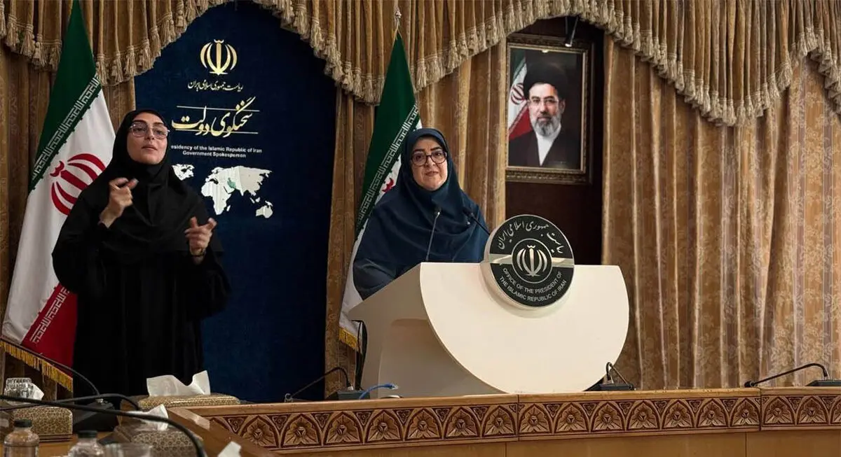 سخنگوی دولت در پاسخ به " رکنا " : قبلا درباره لواشک پرسیده بودند حالا هم پفک ! / رقم کالابرگ حتماً افزایش می‌یابد/علیه ممنوعیت پروازی به ایکائو شکایت کردیم
