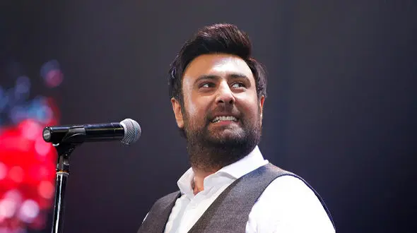 برگزاری کنسرت محمد علیزاده در بروجرد