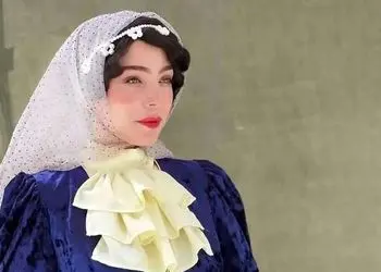 استایل مدرن و شیک زهرا فراهانی در مراسم اکران «شاه نقش» / «نیمتاجِ بامداد خمار» بر فرش قرمز سرتا پا مشکی