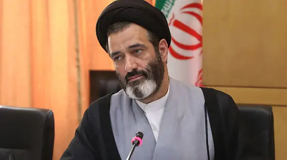 عضو کمیسیون صنایع مجلس: بازار خودرو به‌شدت ملتهب است/ افزایش تعرفه واردات خودرو اقدامی غیرکارشناسی است