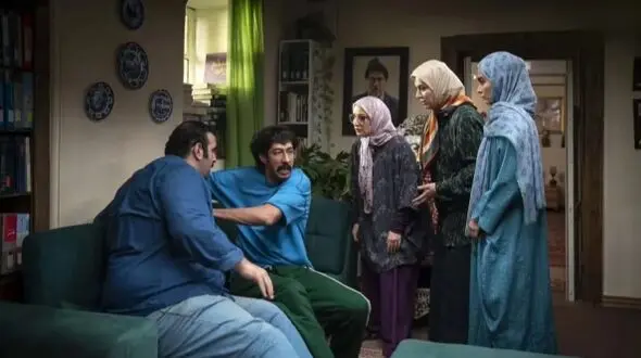 حمله خرس واقعی در «پایتخت ۷»؛ سکانسی دلهره‌آور که فقط یک‌بار ضبط شد + ویدیو