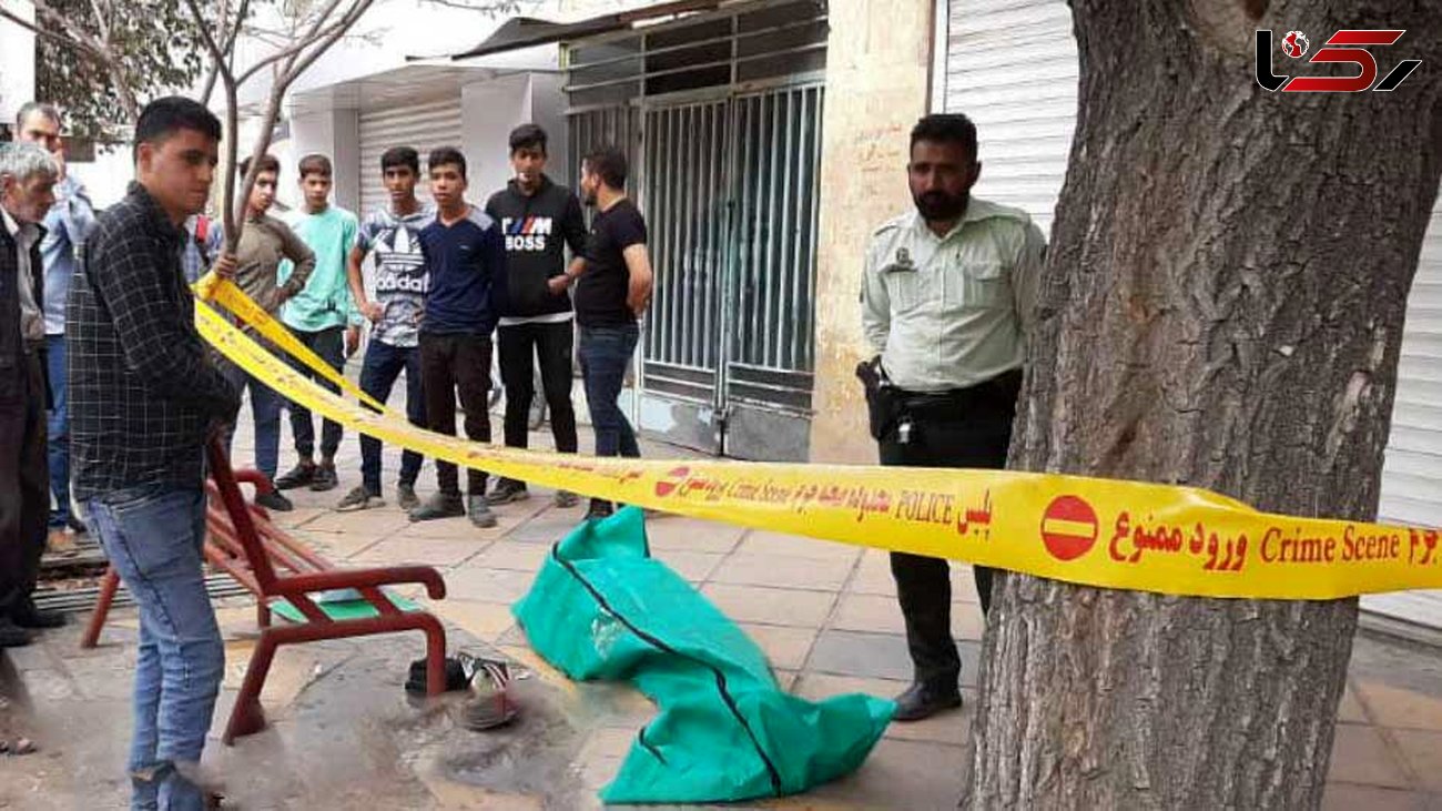 عکس جسد رضا پس از مرگ مرموز در خیابان / در سیرجان رخ داد