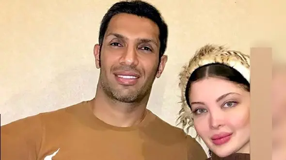 این فیلم همسر سپهر حیدری واقعا ممنوعه است ! / به کجا چنین شتابان !