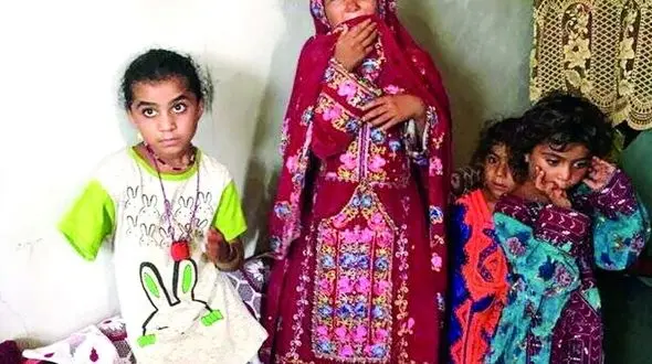 تازه ترین عکس از دست قطع شده دختر بلوچ که تمساح ایرانی آن را خورد + جزییات