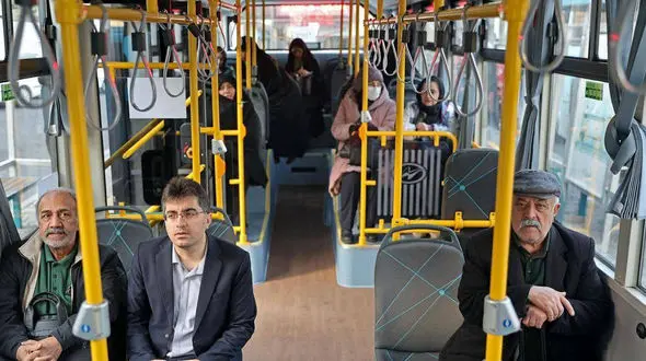 ثبت بیش از 1000نظر مردمی در یک‌ماه / افزایش مشارکت شهروندان در بهبود خدمات اتوبوسرانی تهران از طریق سامانه نظرسنجی