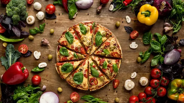 پیتزای خونگی راحت داخل تابه ای + فیلم 