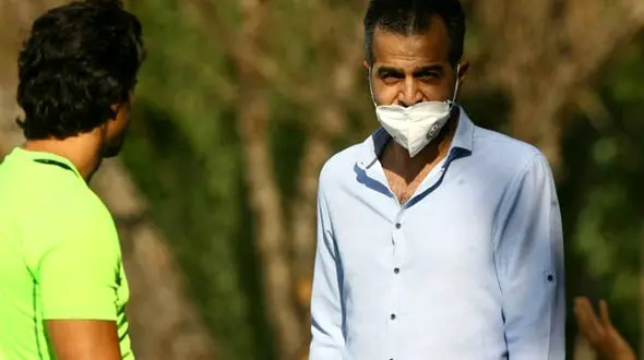 آب پاکی سرپرست استقلال روی دست تراکتوری ها