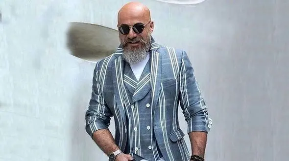 علت واقعی پخش نشدن برنامه دورهمی با حضور امیر آقایی + عکس